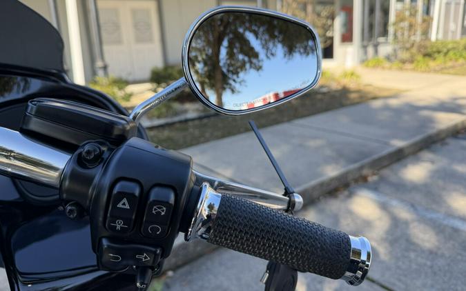 FLTRT 2023 Road Glide® 3