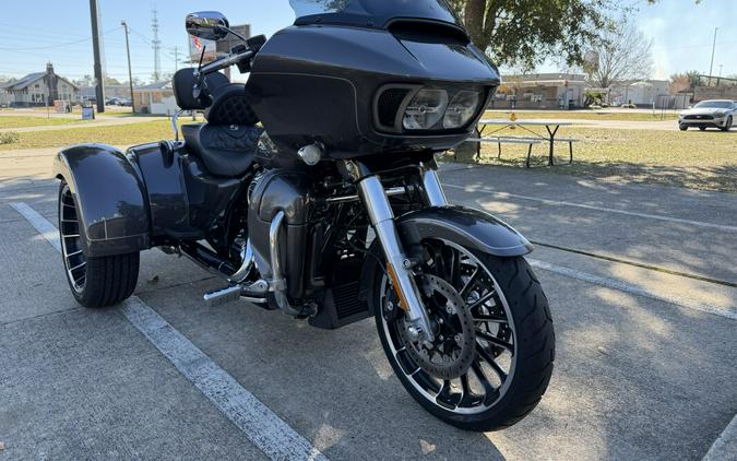 FLTRT 2023 Road Glide® 3