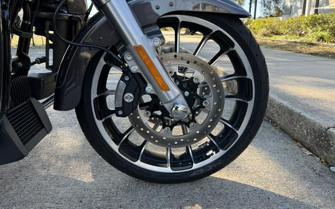 FLTRT 2023 Road Glide® 3