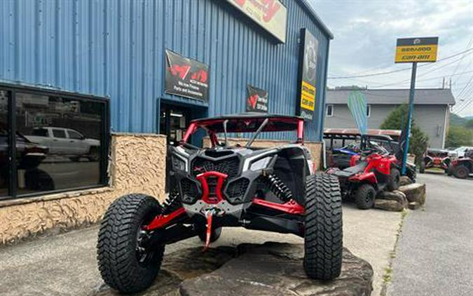 2024 Can-Am Maverick X3 X RC Turbo RR 72