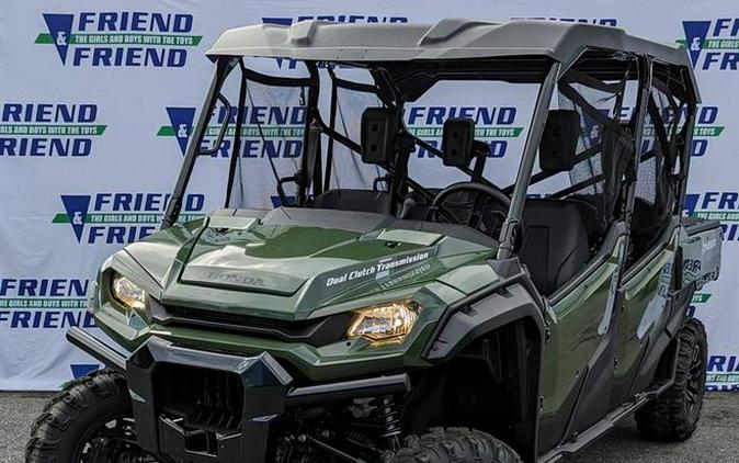 2023 Honda® Pioneer 1000-6 Deluxe Crew