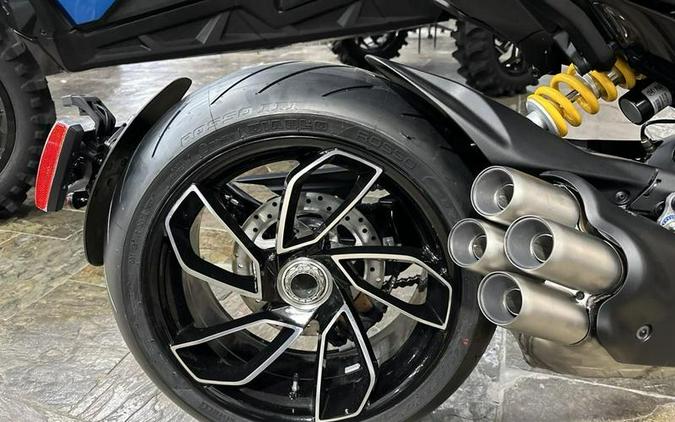 2024 Ducati Diavel V4 Black