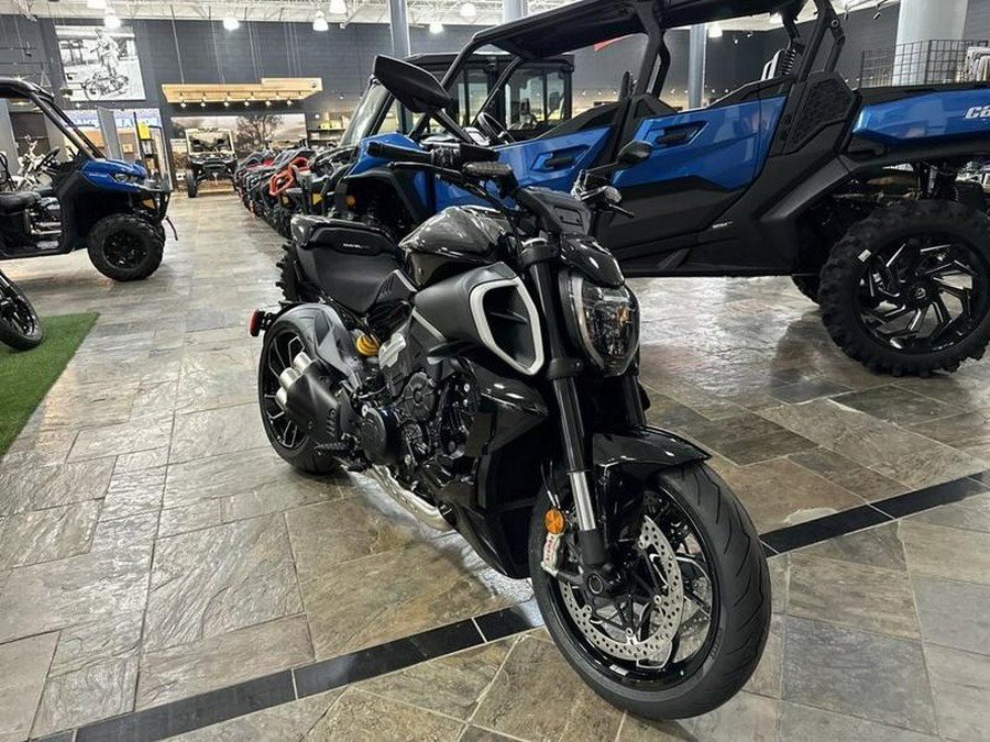 2024 Ducati Diavel V4 Black