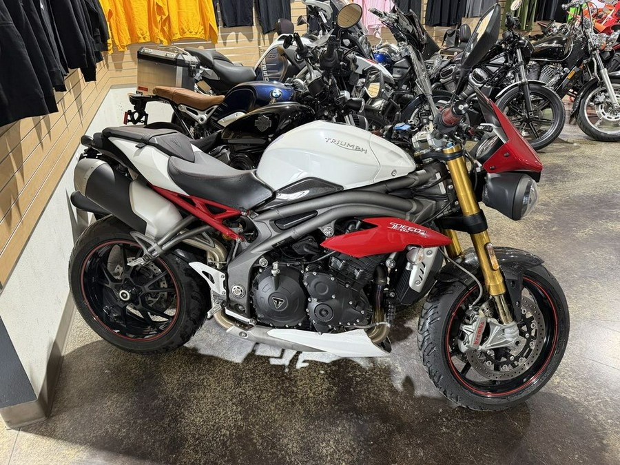 2017 Triumph Speed Triple R ABS Crystal White