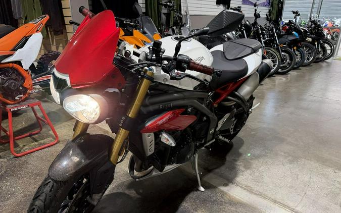 2017 Triumph Speed Triple R ABS Crystal White