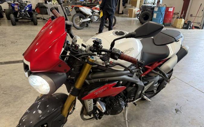 2017 Triumph Speed Triple R ABS Crystal White