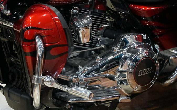 2022 Harley-Davidson® FLHTCUTGSE - CVO™ Tri Glide®