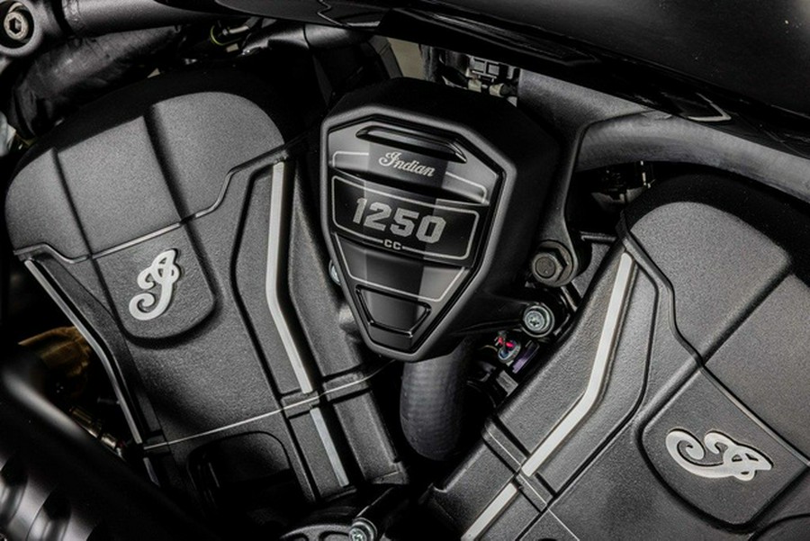 2025 Indian Sport Scout Limited +Tech Black Metallic