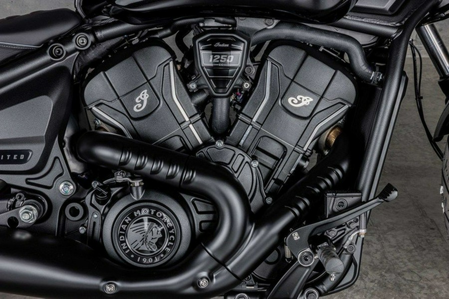 2025 Indian Sport Scout Limited +Tech Black Metallic
