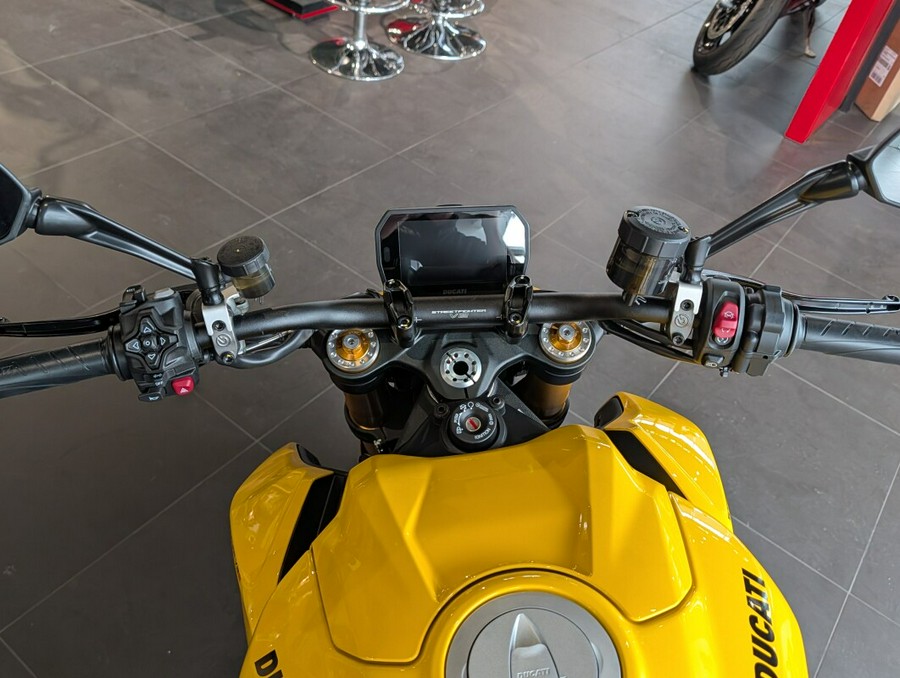 2026 Ducati Streetfighter V2S