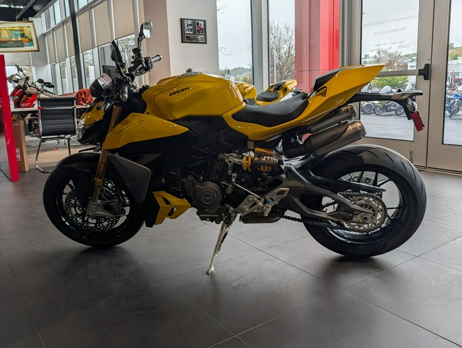 2026 Ducati Streetfighter V2S