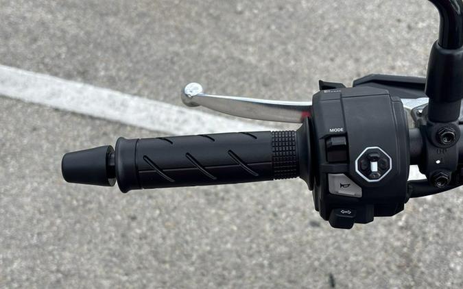 2026 Honda CB750 Hornet E-Clutch