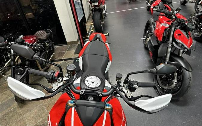 2024 Ducati Hypermotard 950 SP Livery