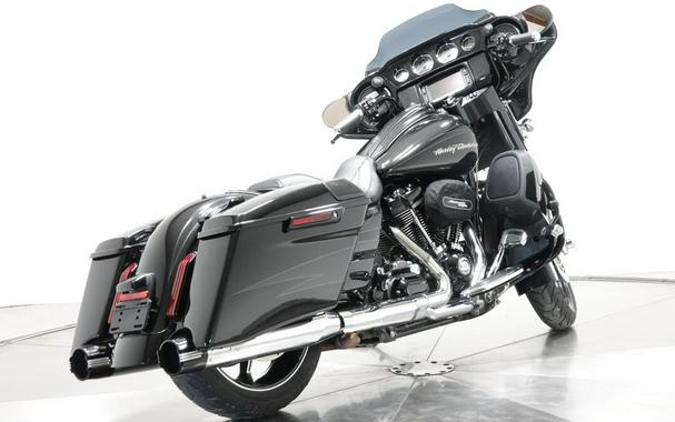 2017 Harley-Davidson CVO Street Glide