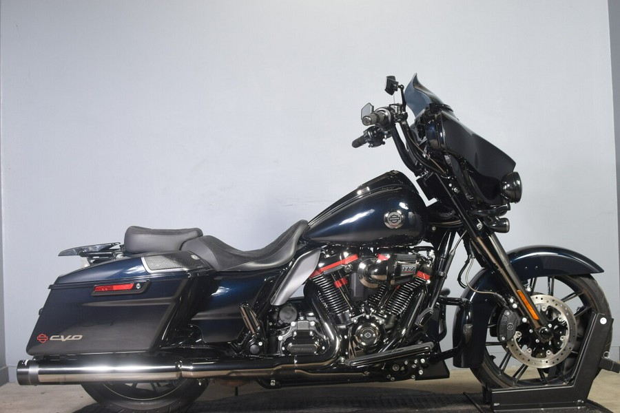 2022 Harley-Davidson CVO Street Glide