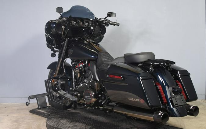 2022 Harley-Davidson CVO Street Glide