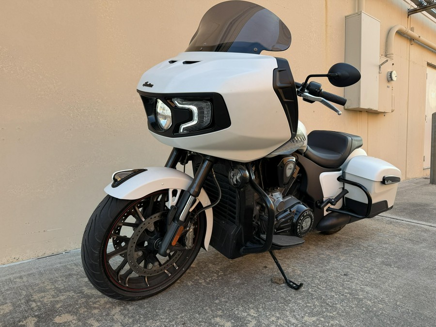 2020 Indian Motorcycle CHALLENGER DARK HORSE