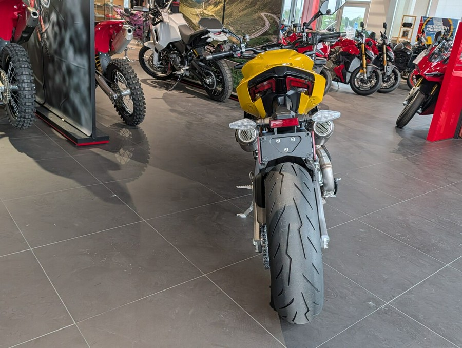 2026 Ducati Streetfighter V2S