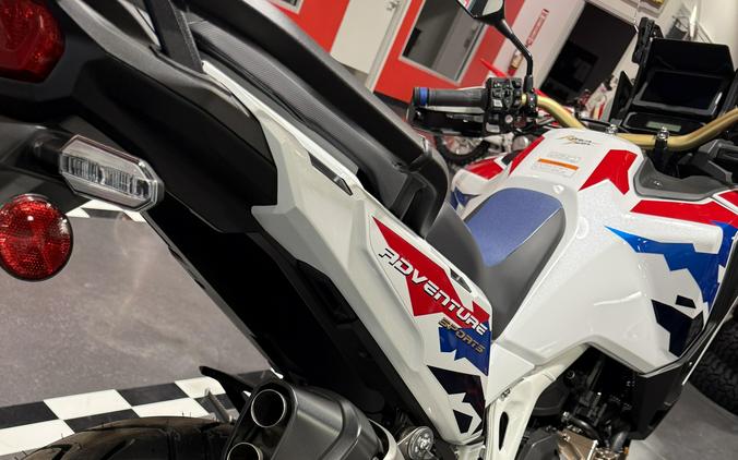 2025 AFRICA TWIN ADV SP ES DCT - Honda
