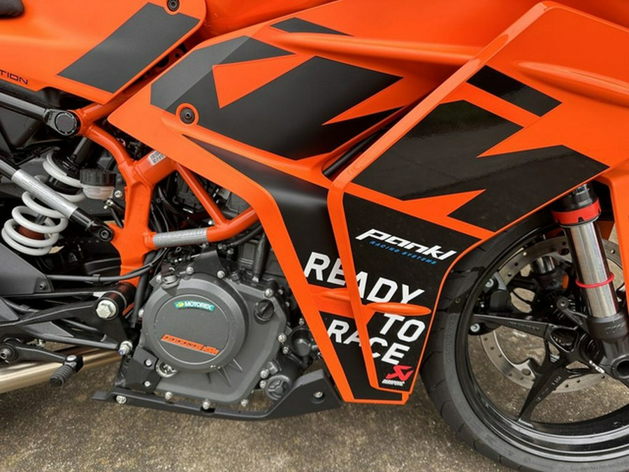 2023 KTM RC 390