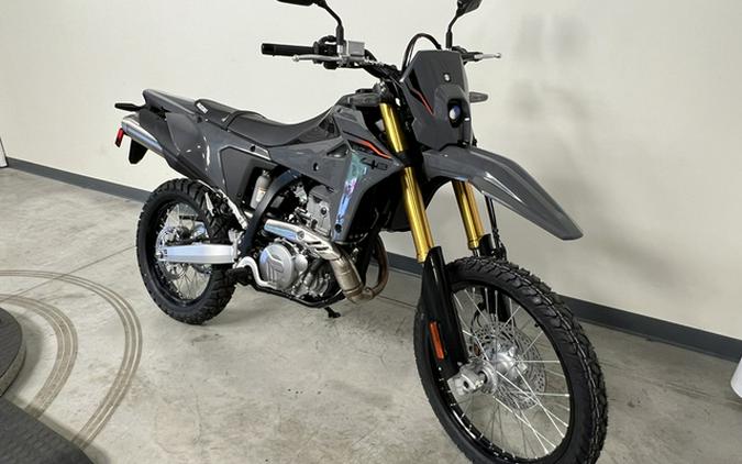 2025 Suzuki DR-Z 4S (DR-Z4SM5)