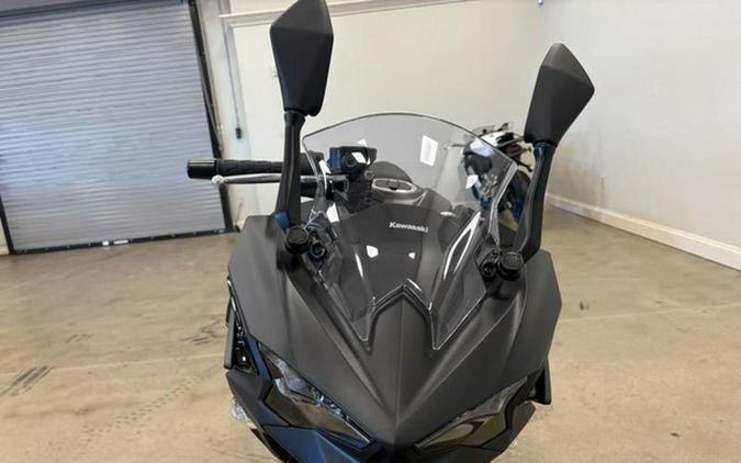 2026 Kawasaki Ninja 500 Metallic Flat Spark Black