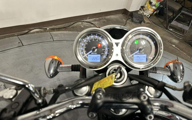 2017 Triumph Bonneville T100 Black