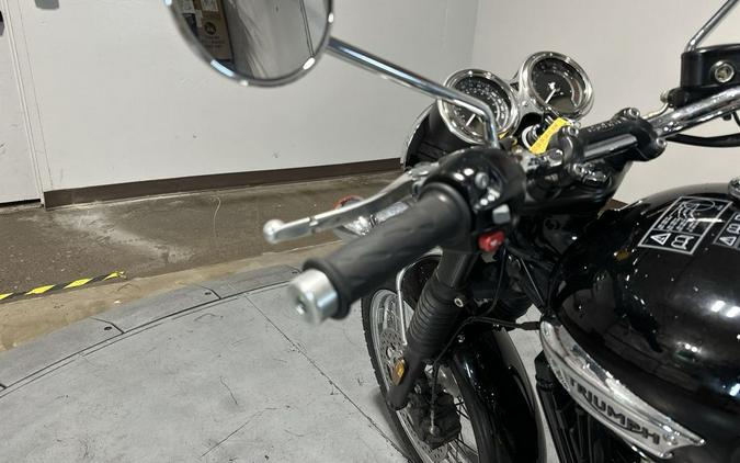 2017 Triumph Bonneville T100 Black