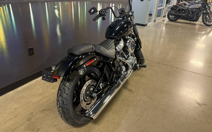 FXBB 2026 Street Bob