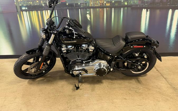 FXBB 2026 Street Bob