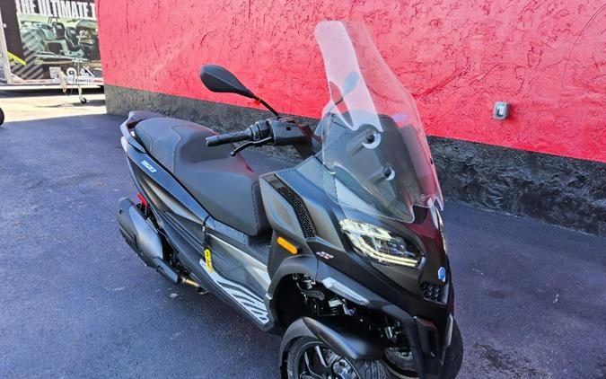 2024 Piaggio MP3 530 Exclusive