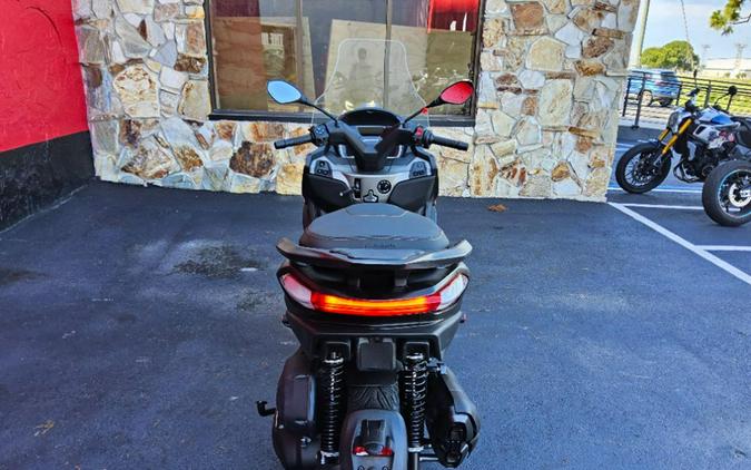 2024 Piaggio MP3 530 Exclusive
