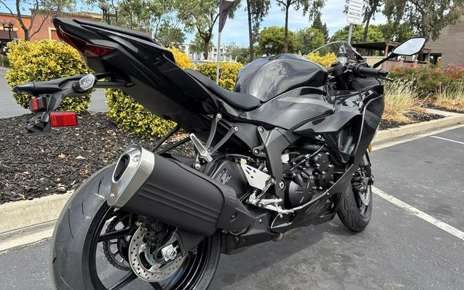 2027 Kawasaki Ninja® ZX™-6R ABS
