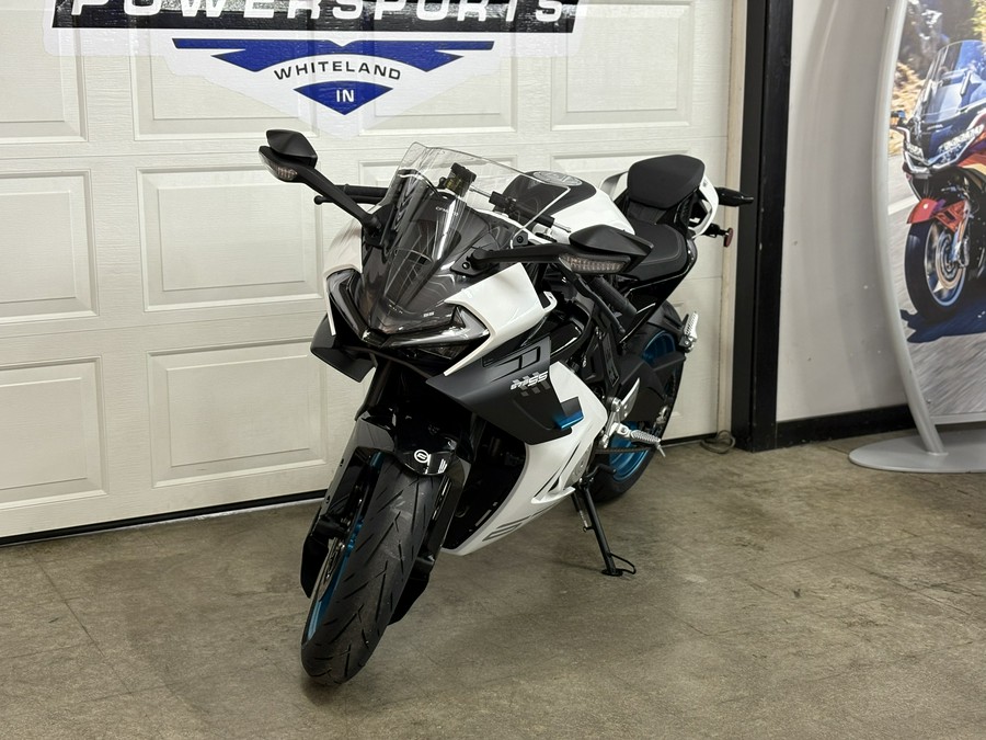 2026 CFMOTO 675SS