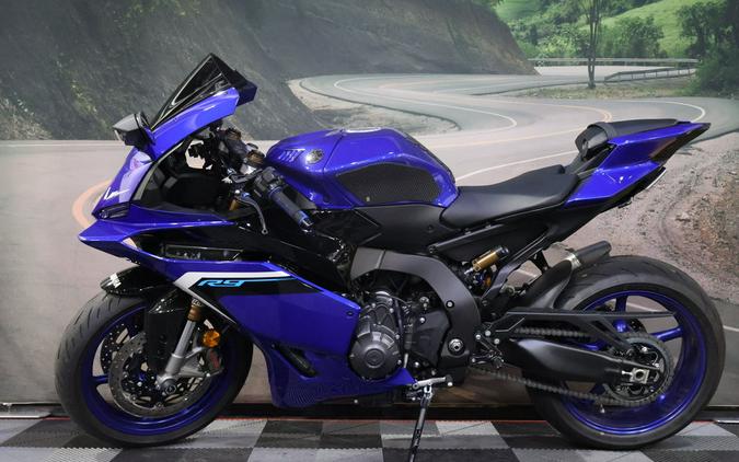 2025 Yamaha YZF-R9