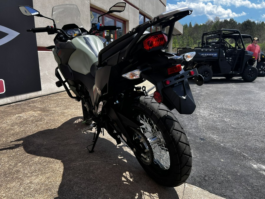 2024 Kawasaki Versys-X 300 ABS