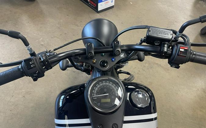 2025 Honda Shadow Phantom ABS