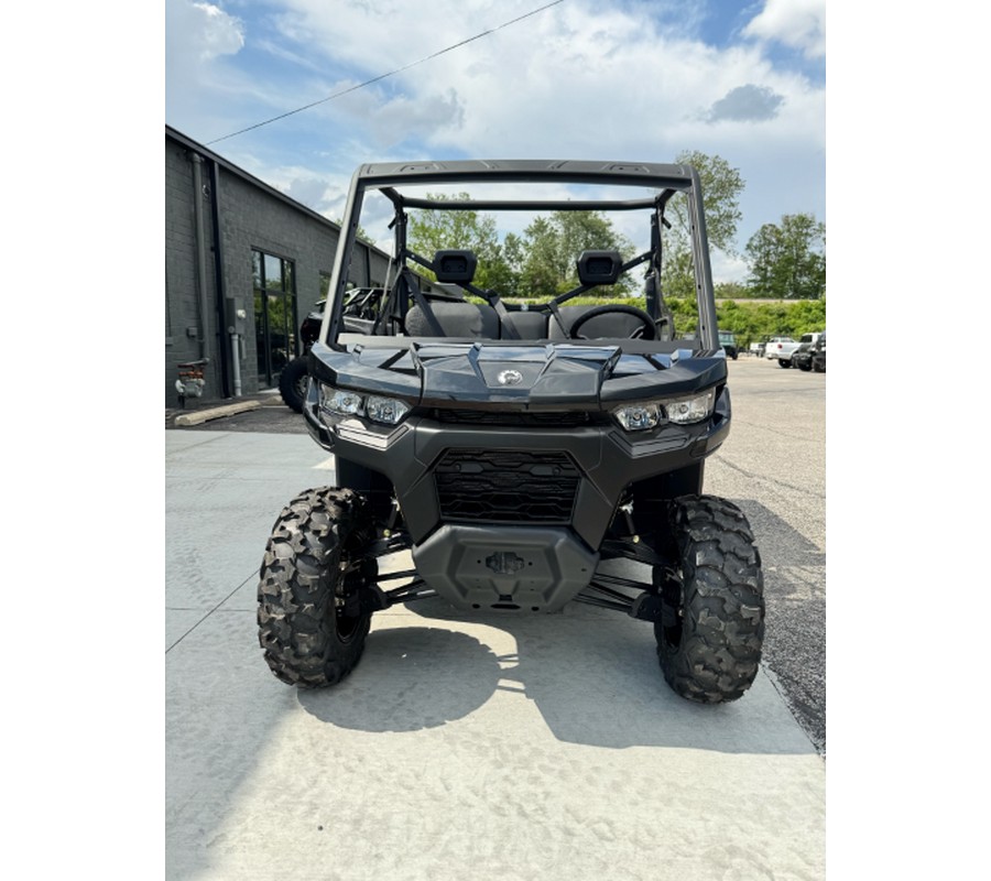 2026 Can-Am Defender DPS HD9