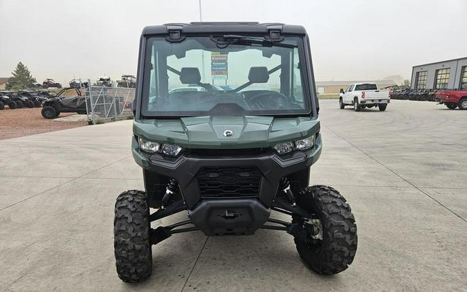 2024 Can-Am® Defender DPS CAB HD9