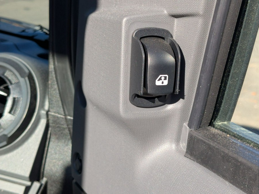 2025 Kawasaki RIDGE XR Deluxe HVAC