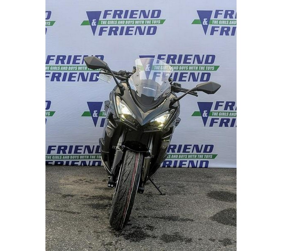 2025 Kawasaki Ninja® 1100SX ABS