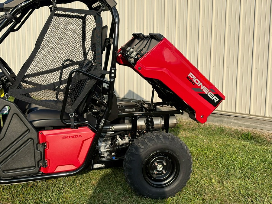2026 Honda Pioneer 520