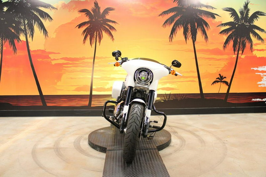 2021 Harley-Davidson® FLSB - Sport Glide™
