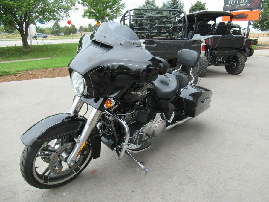2015 Harley-Davidson® FLHXS - Street Glide® Special