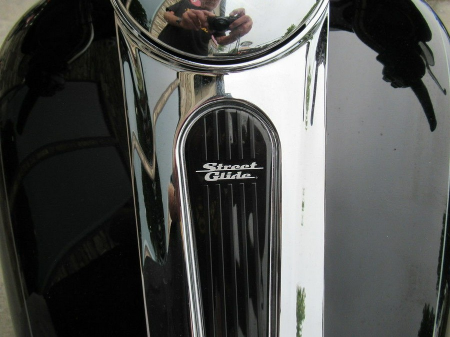 2015 Harley-Davidson® FLHXS - Street Glide® Special