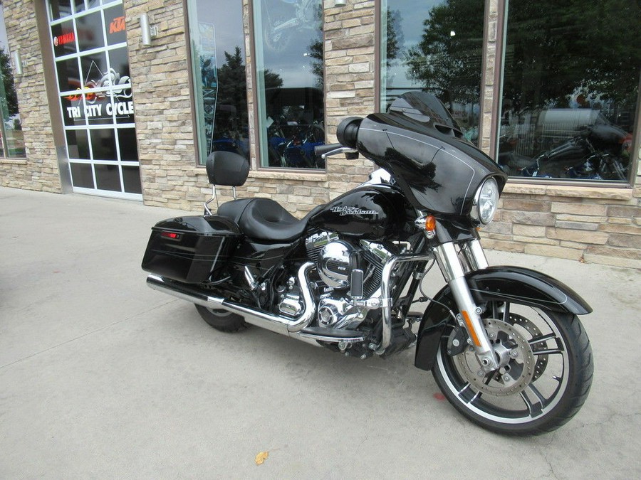 2015 Harley-Davidson® FLHXS - Street Glide® Special