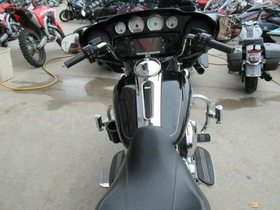 2015 Harley-Davidson® FLHXS - Street Glide® Special
