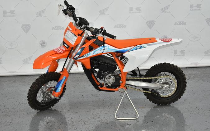 2024 KTM SX E 3