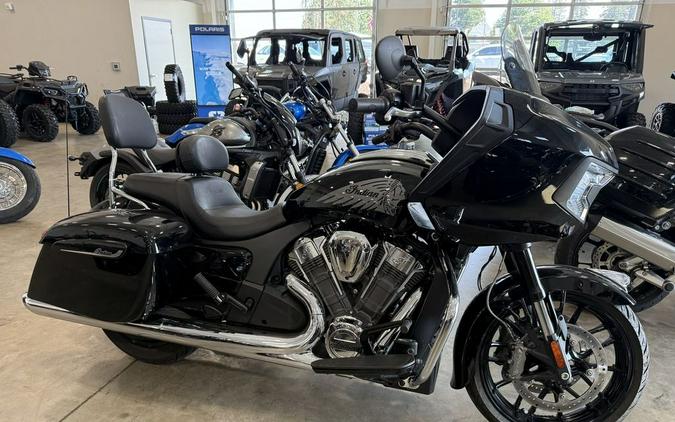 2023 Indian Motorcycle® Challenger® Titanium Smoke