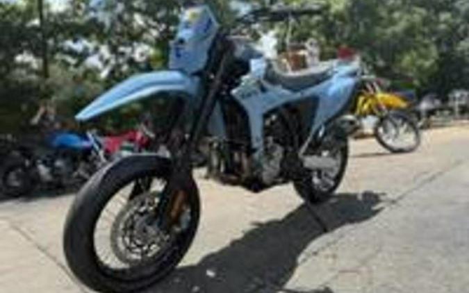 2025 Suzuki DR-Z 4SM